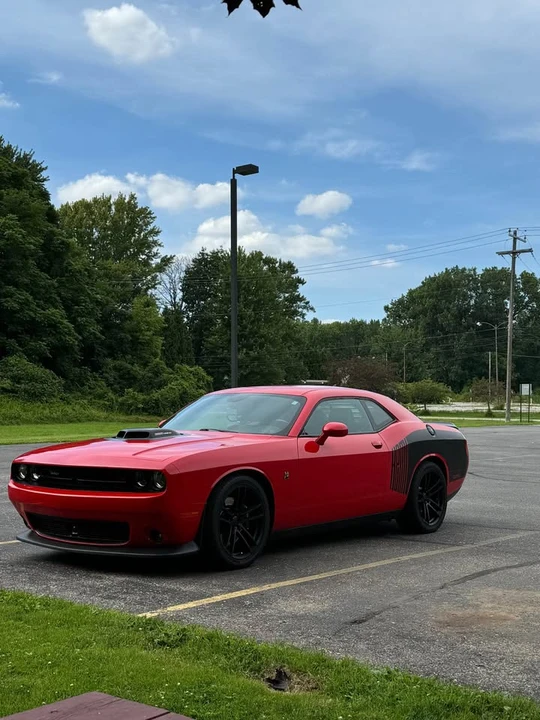 2016 Dodge Challenger SRT8 & 392 3rd Gen - Image 4 of 6