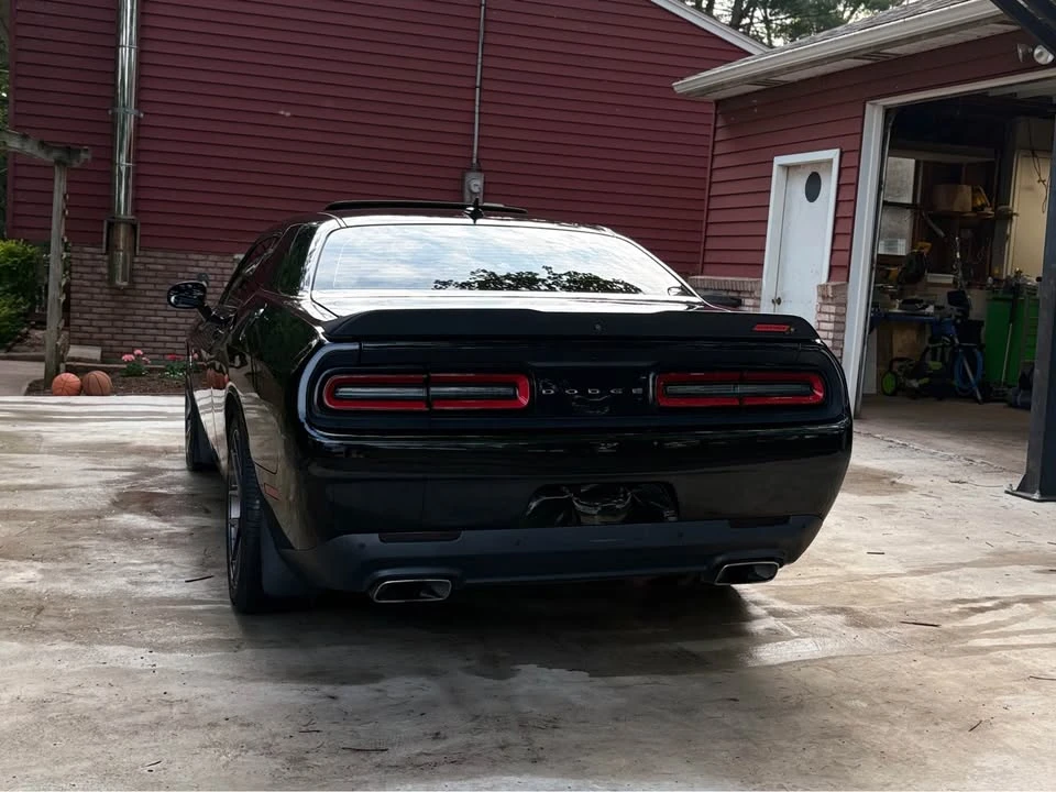 2016 Dodge Challenger SRT8 & 392 3rd Gen - Image 11 of 18