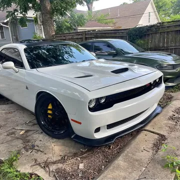 2016 Dodge Challenger 392 Hemi Scat Pack Shaker