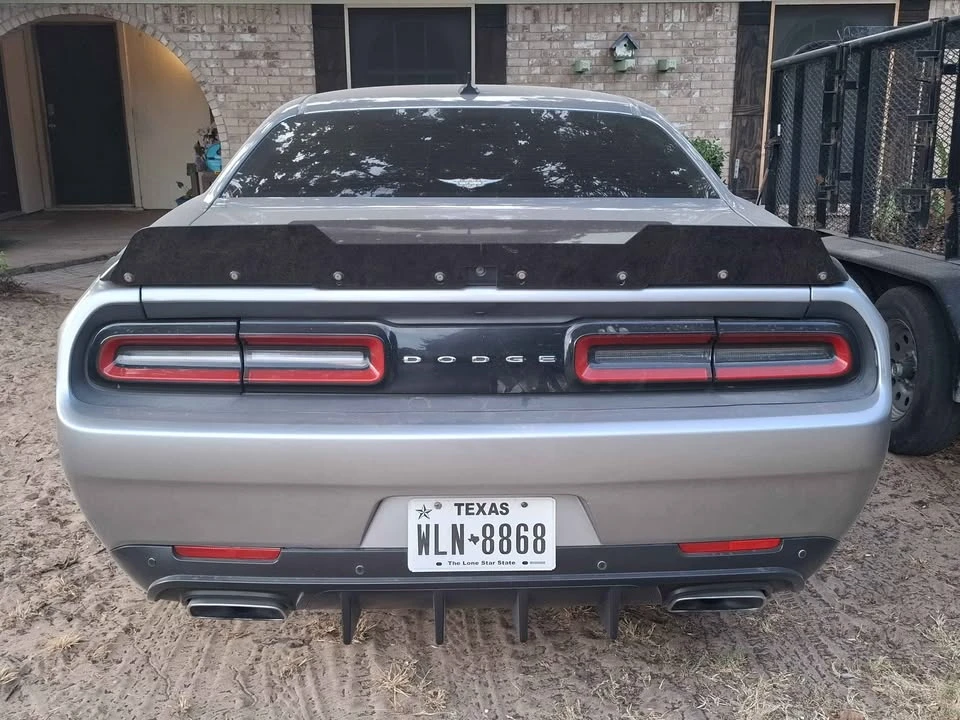 2016 Dodge Challenger SRT8 & 392 3rd Gen - Image 4 of 8