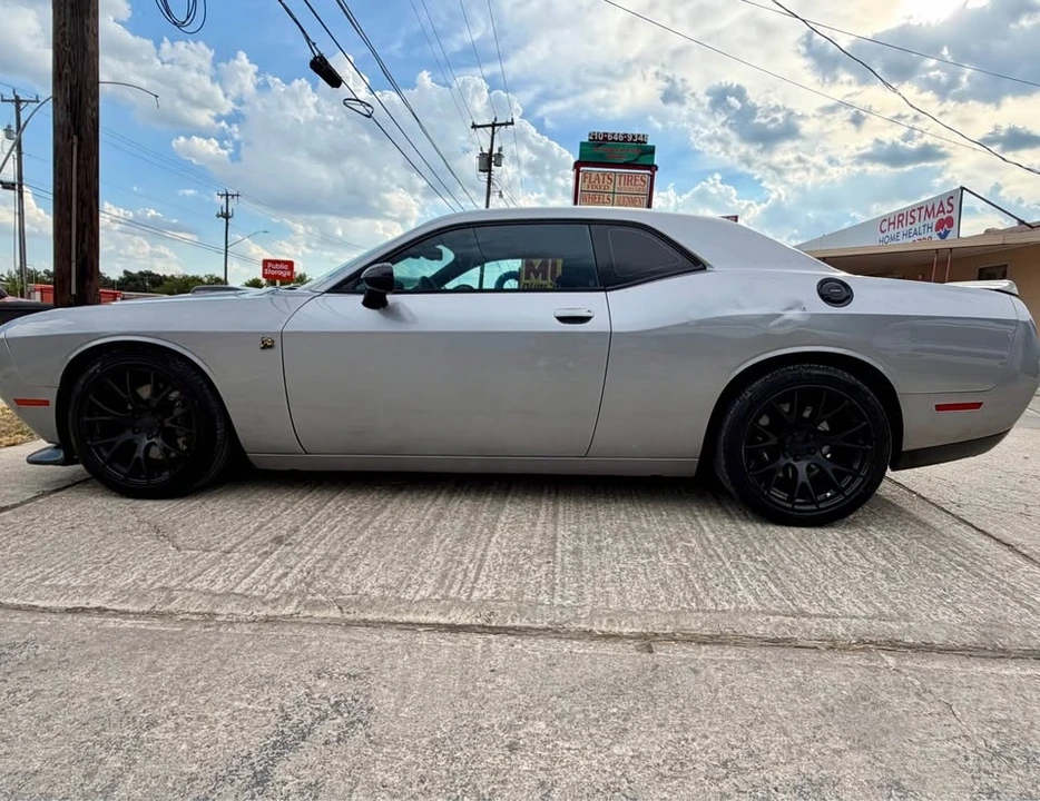 2016 Dodge Challenger SRT8 & 392 3rd Gen - Image 14 of 14