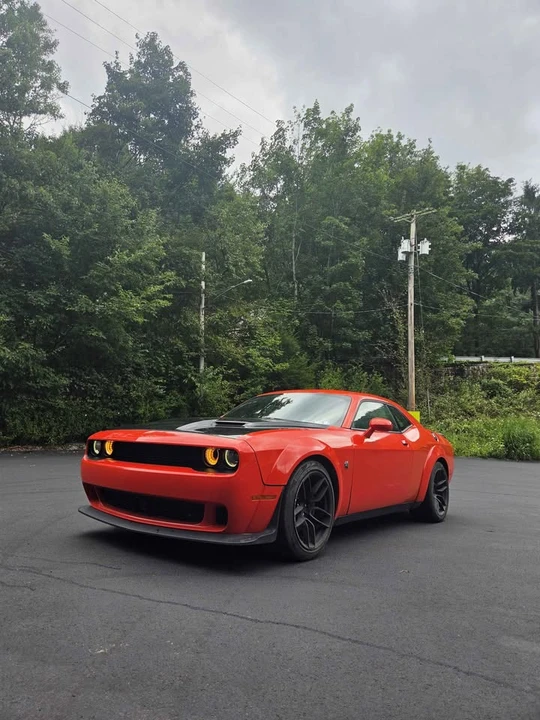 2016 Dodge Challenger SRT8 & 392 3rd Gen - Image 2 of 10
