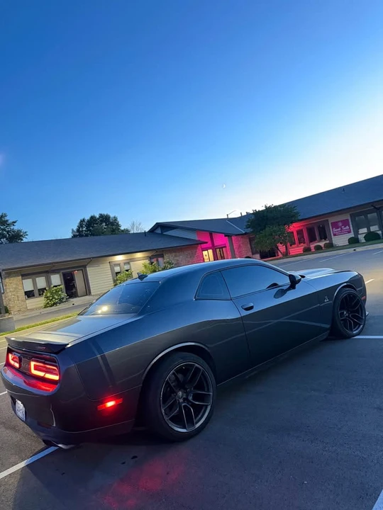 2016 Dodge Challenger SRT8 & 392 3rd Gen - Image 9 of 15