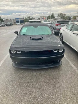 2016 Dodge Challenger 392 Hemi Scat Pack Shaker
