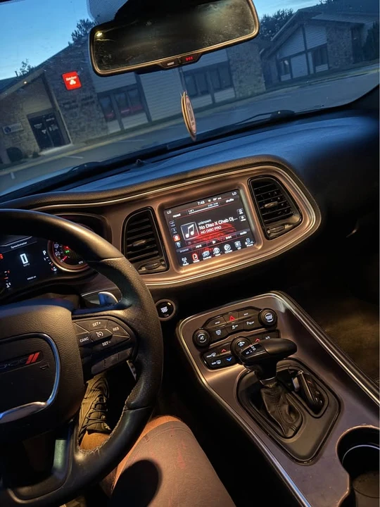 2016 Dodge Challenger SRT8 & 392 3rd Gen - Image 13 of 15