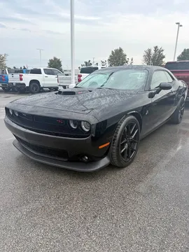 2016 Dodge Challenger 392 Hemi Scat Pack Shaker