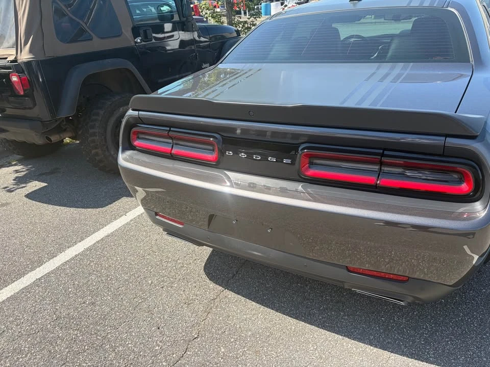 2016 Dodge Challenger SRT8 & 392 3rd Gen - Image 6 of 8