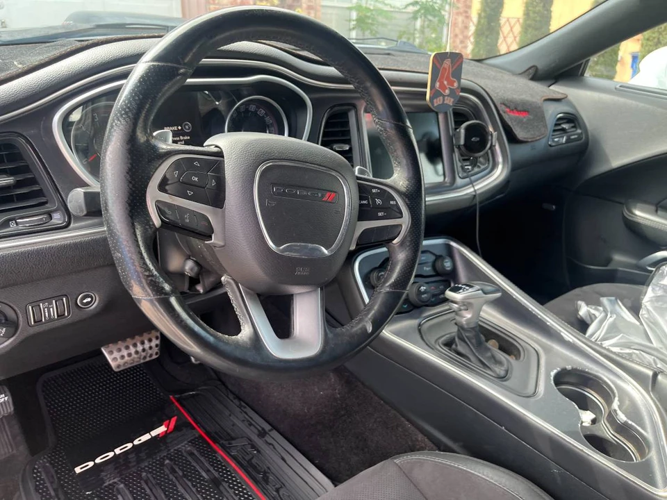 2016 Dodge Challenger SRT8 & 392 3rd Gen - Image 4 of 11