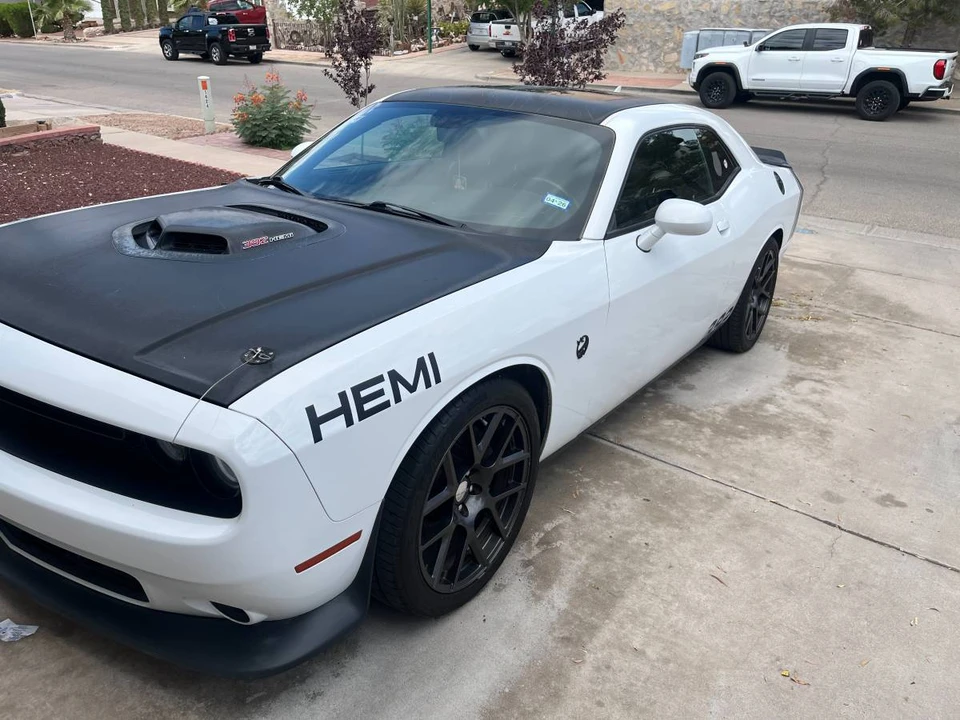 2016 Dodge Challenger SRT8 & 392 3rd Gen - Image 7 of 11