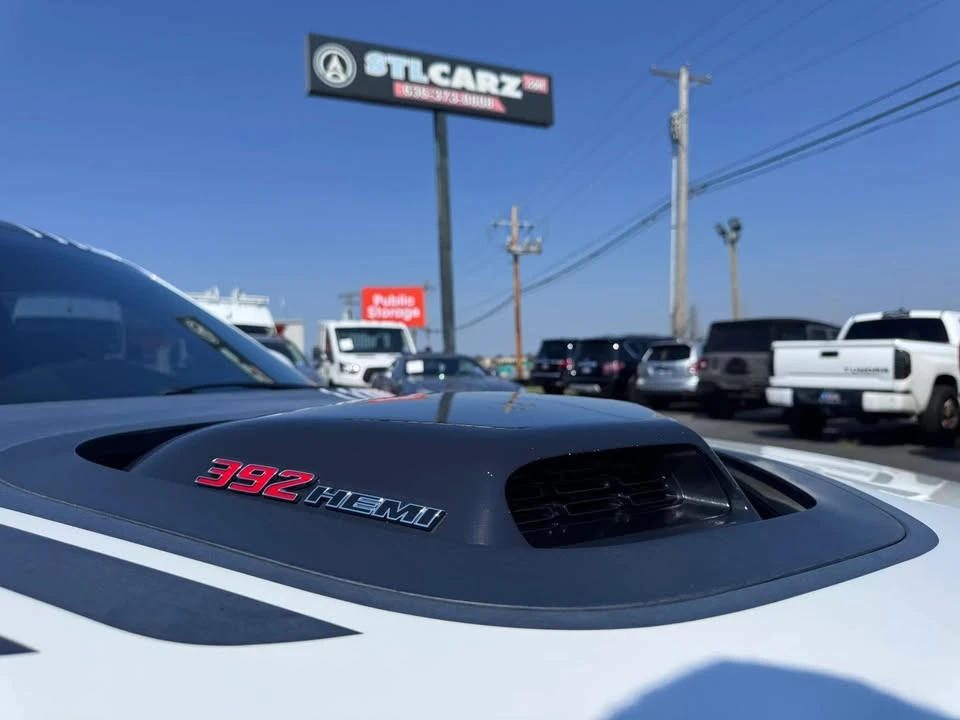 2016 Dodge Challenger SRT8 & 392 3rd Gen - Image 16 of 20