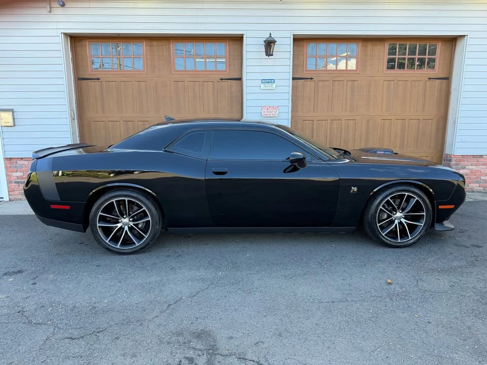 2016 Dodge Challenger SRT8 & 392 3rd Gen - Image 2 of 18