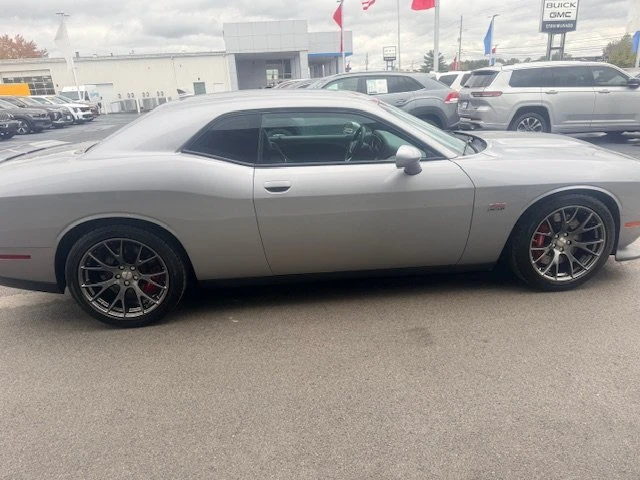 2016 Dodge Challenger SRT8 & 392 3rd Gen - Image 4 of 9