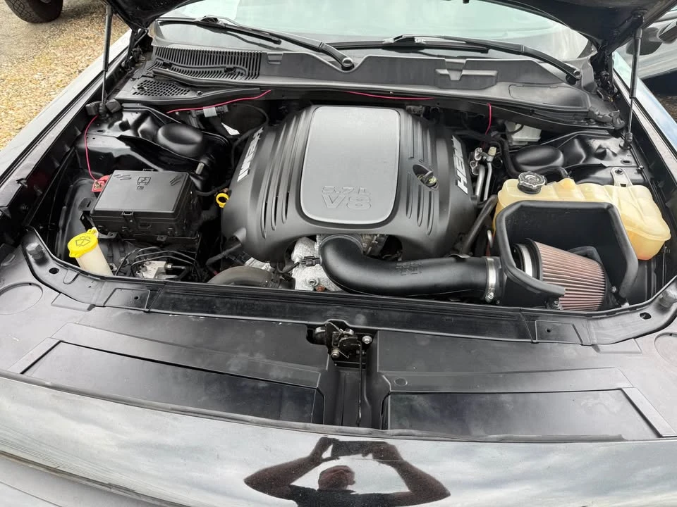 2016 Dodge Challenger 3rd Gen - Image 3 of 10