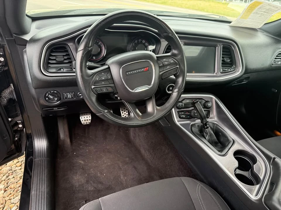 2016 Dodge Challenger 3rd Gen - Image 9 of 10