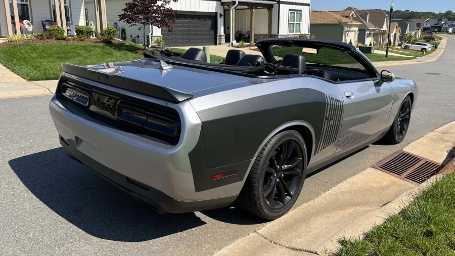 2016 Dodge Challenger 3rd Gen - Image 3 of 17