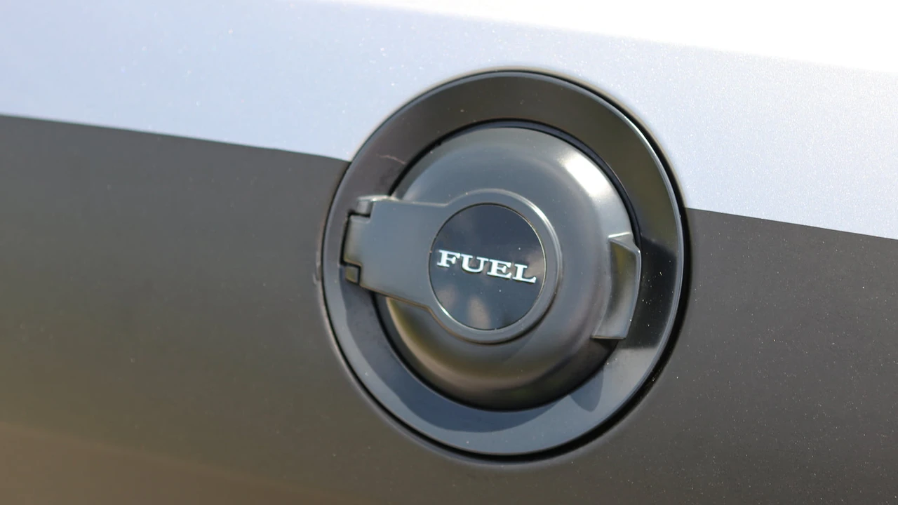 2016 Dodge Challenger 3rd Gen - Image 17 of 31