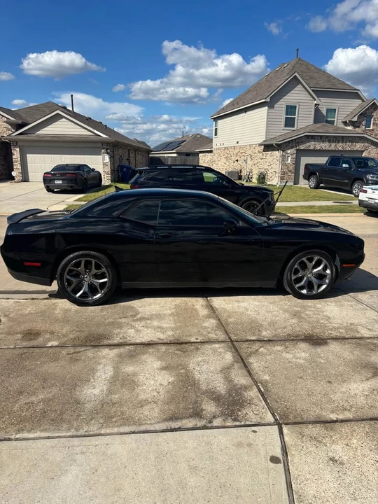 2016 Dodge Challenger 3rd Gen - Image 3 of 11