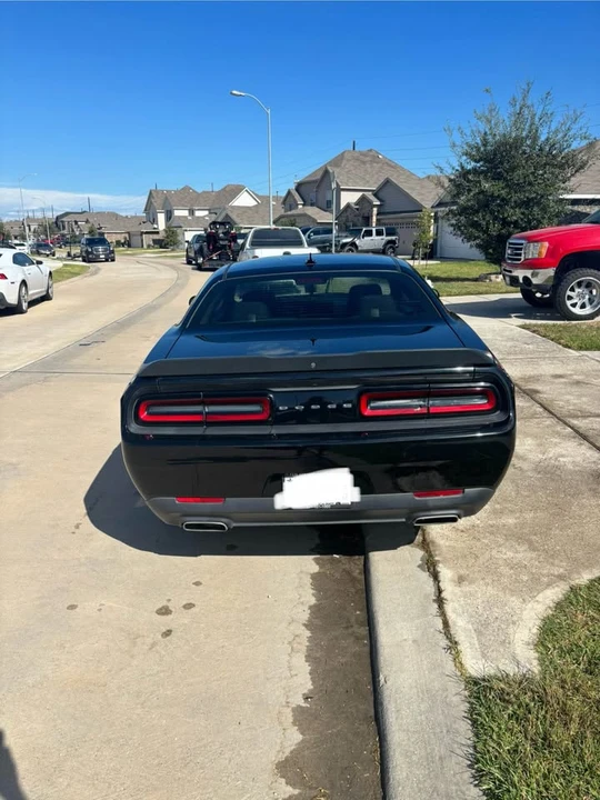 2016 Dodge Challenger 3rd Gen - Image 2 of 11