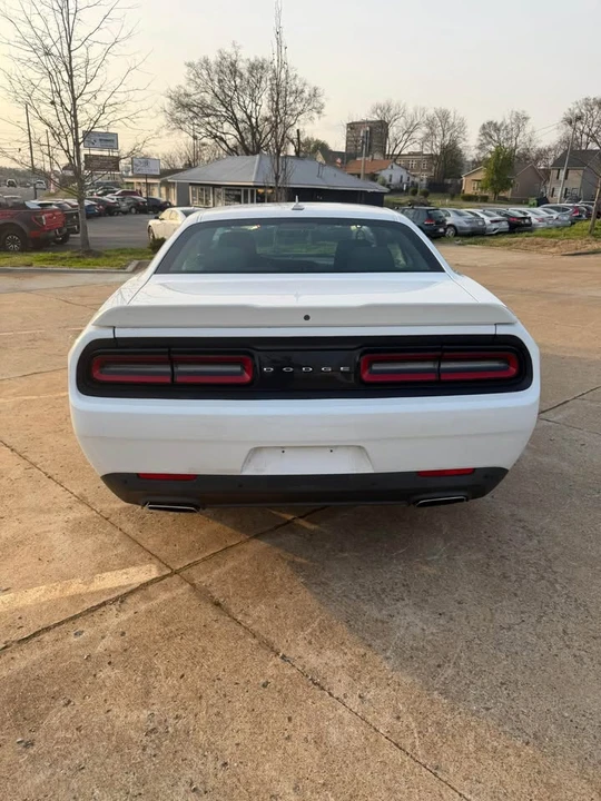 2016 Dodge Challenger 3rd Gen - Image 8 of 13
