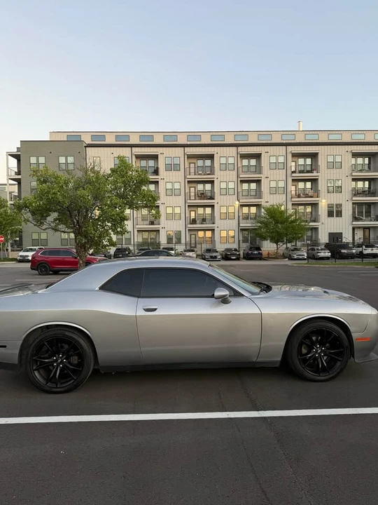 2016 Dodge Challenger 3rd Gen - Image 8 of 11