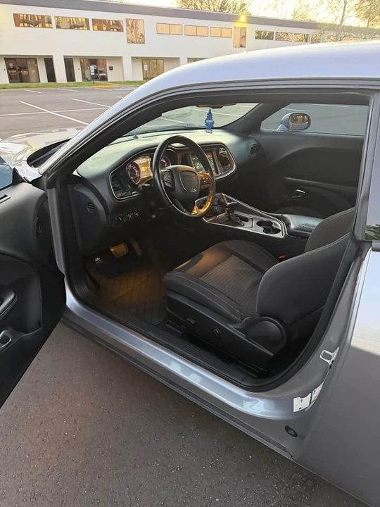 2016 Dodge Challenger 3rd Gen - Image 7 of 11