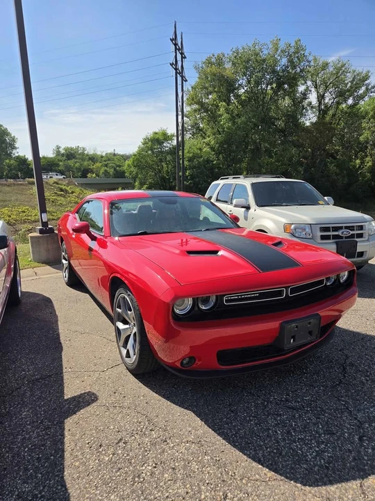 2016 Dodge Challenger 3rd Gen - Image 2 of 7
