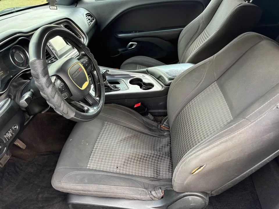2016 Dodge Challenger 3rd Gen - Image 6 of 8
