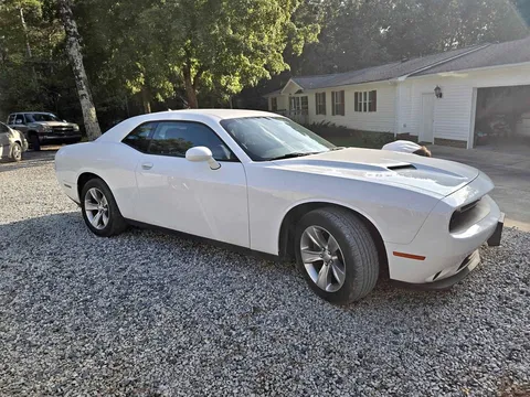 2016 Dodge Challenger Coupe 2D