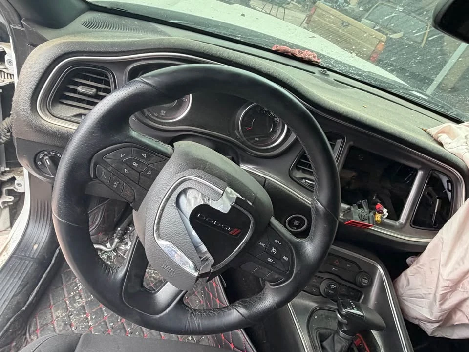 2016 Dodge Challenger 3rd Gen - Image 10 of 11