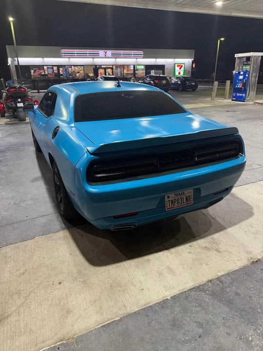 2016 Dodge Challenger 3rd Gen - Image 2 of 3