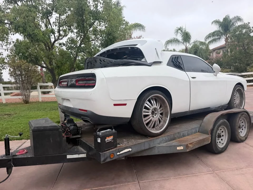 2016 Dodge Challenger 3rd Gen - Image 2 of 11