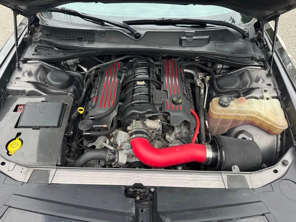 2016 Dodge Challenger 3rd Gen - Image 4 of 16