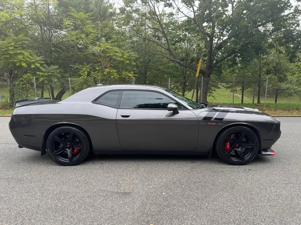 2016 Dodge Challenger 3rd Gen - Image 2 of 16