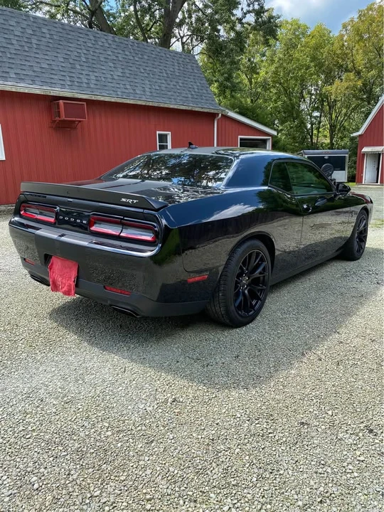 2016 Dodge Challenger SRT Hellcat 3rd Gen - Image 4 of 9