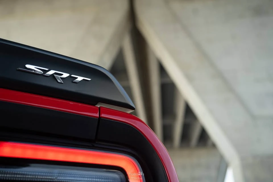 2016 Dodge Challenger SRT Hellcat 3rd Gen - Image 4 of 5