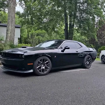 2016 Dodge Challenger SRT Scat Pack Shaker