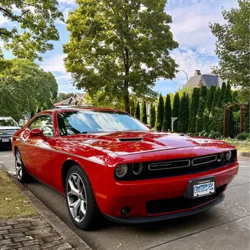 2016 Dodge Challenger SXT Plus