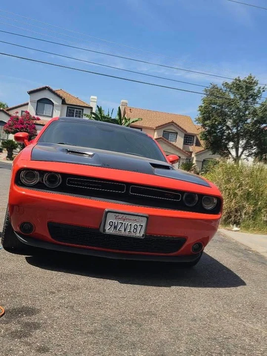 2016 Dodge Challenger 3rd Gen - Image 2 of 3