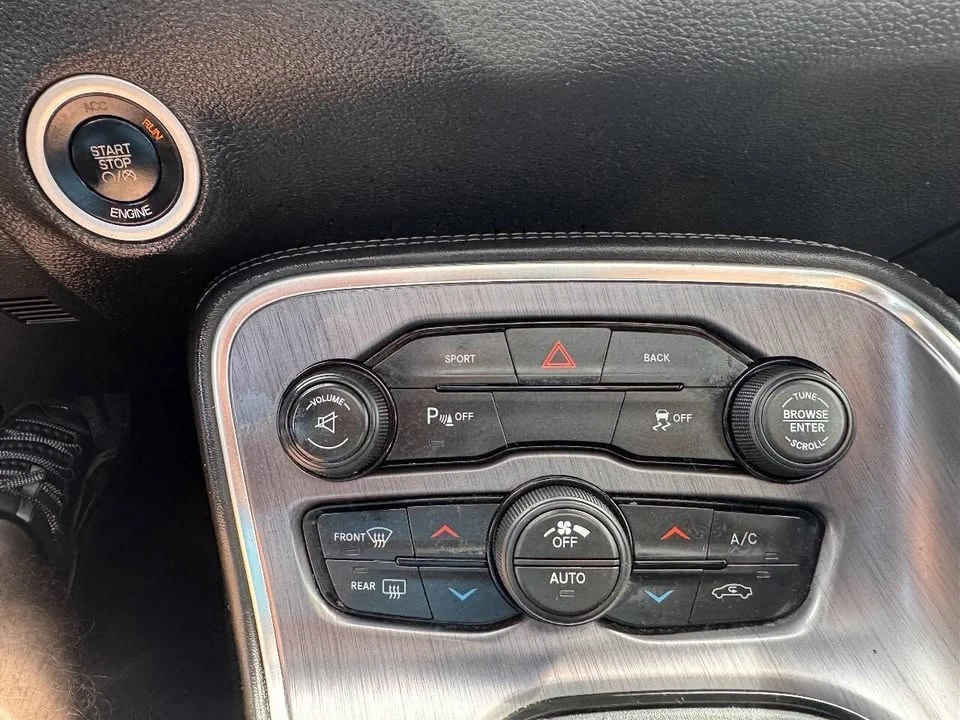 2016 Dodge Challenger 3rd Gen - Image 19 of 19