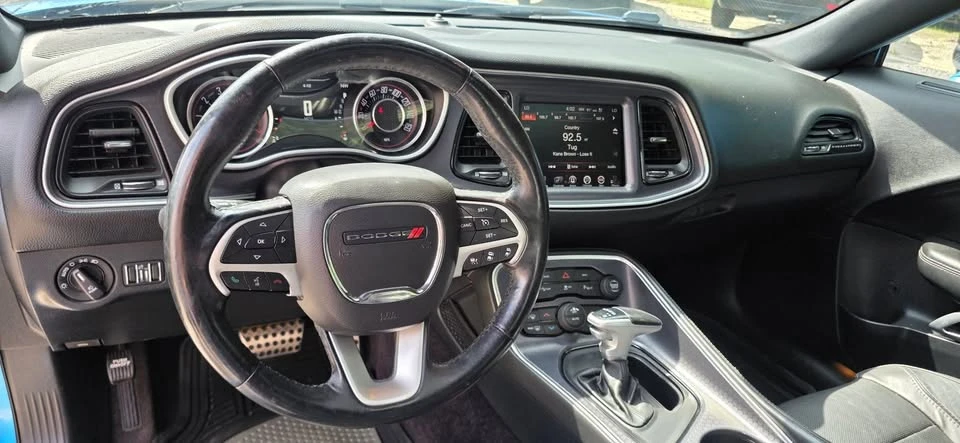 2016 Dodge Challenger 3rd Gen - Image 11 of 16