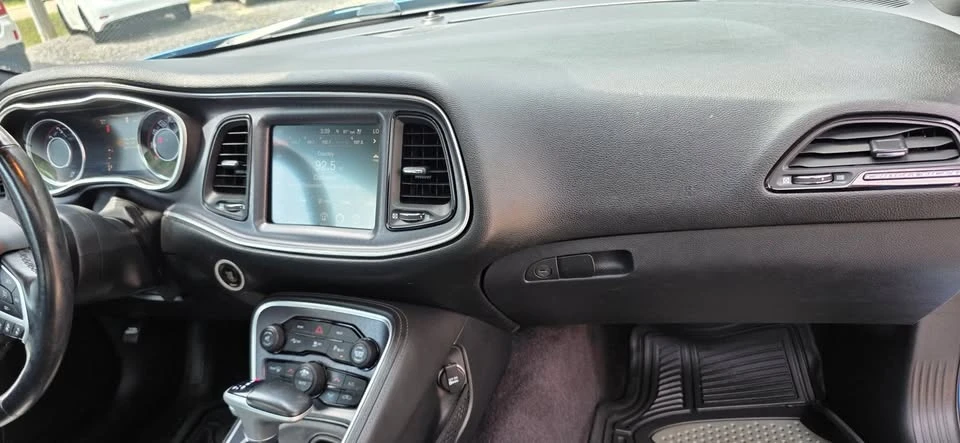 2016 Dodge Challenger 3rd Gen - Image 13 of 16