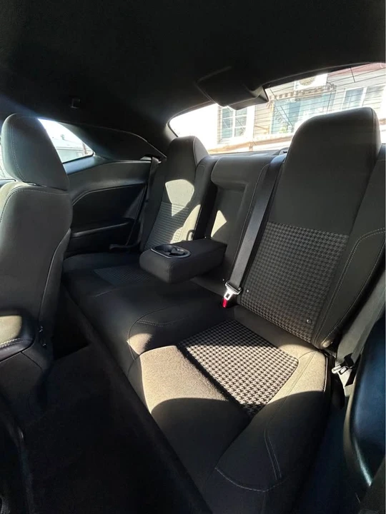 2016 Dodge Challenger 3rd Gen - Image 6 of 17