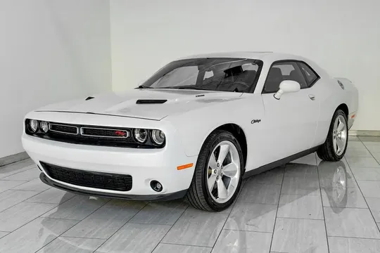 2016 Dodge Challenger R/T Plus