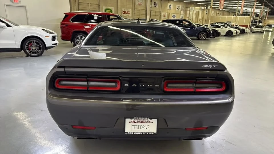 2016 Dodge Challenger 3rd Gen - Image 9 of 20