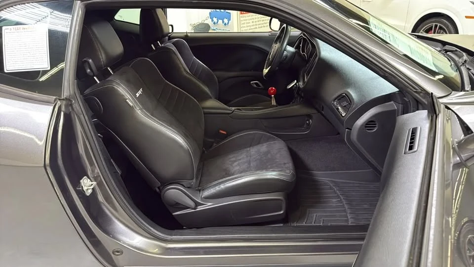2016 Dodge Challenger 3rd Gen - Image 19 of 20