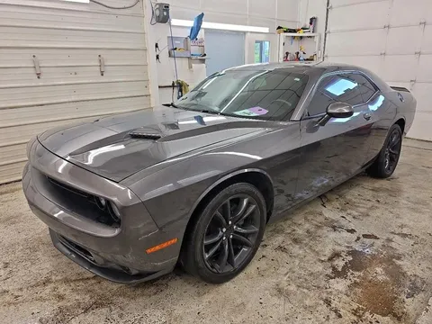 2016 Dodge Challenger SXT