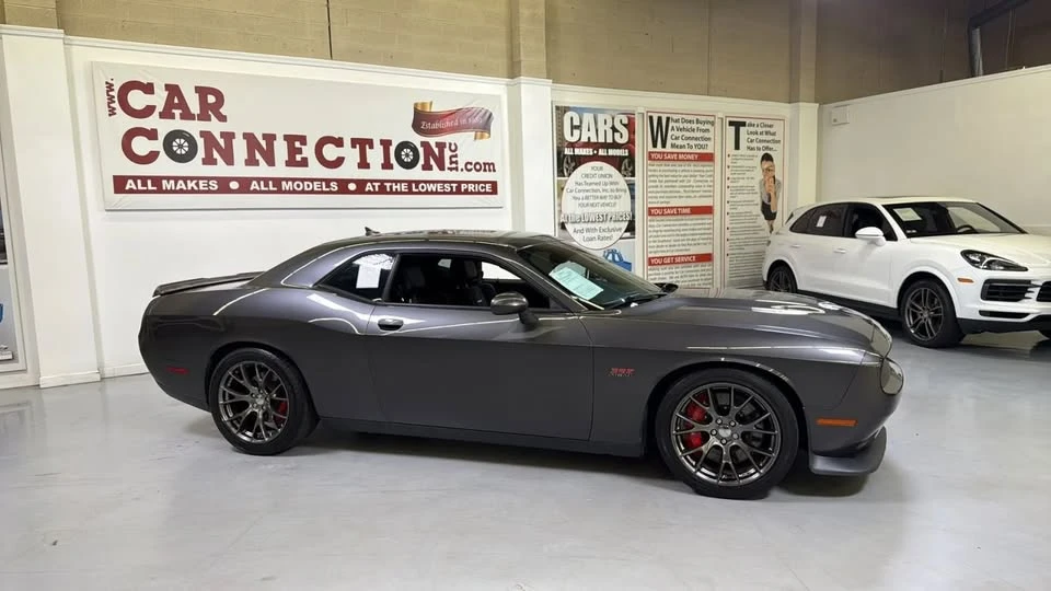 2016 Dodge Challenger 3rd Gen - Image 11 of 20