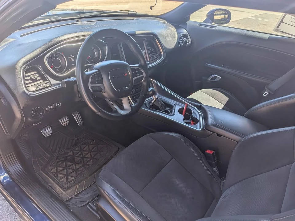 2016 Dodge Challenger 3rd Gen - Image 9 of 17