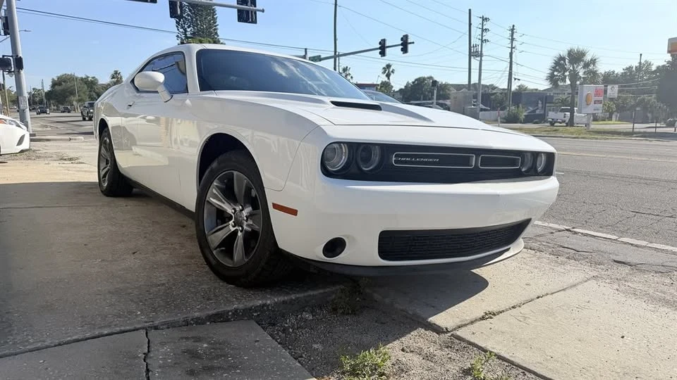 2016 Dodge Challenger 3rd Gen - Image 3 of 14