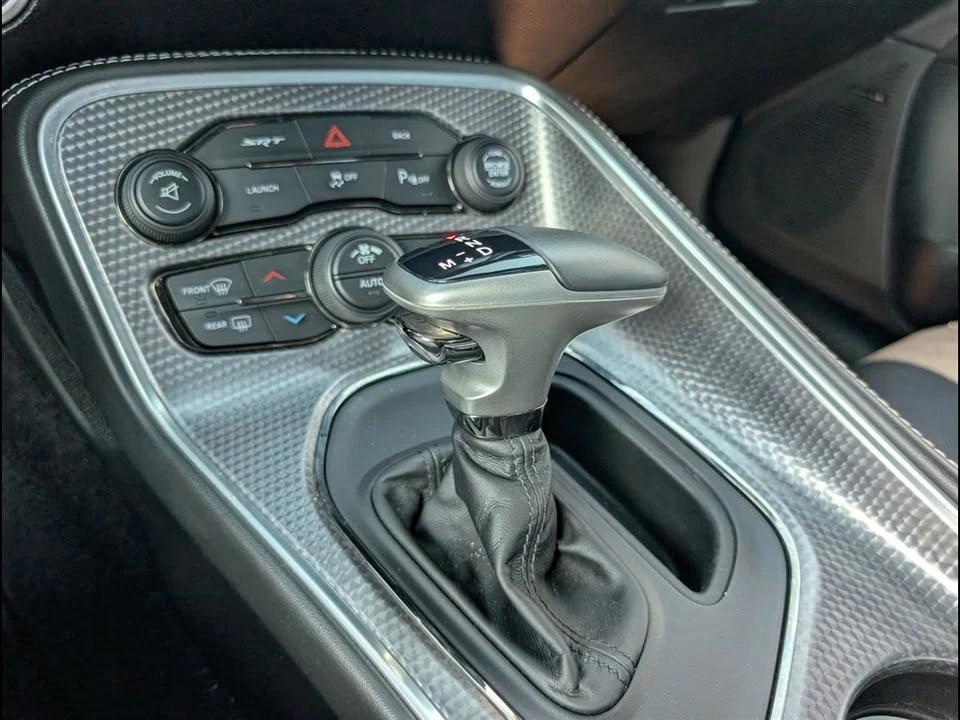 2016 Dodge Challenger 3rd Gen - Image 13 of 20